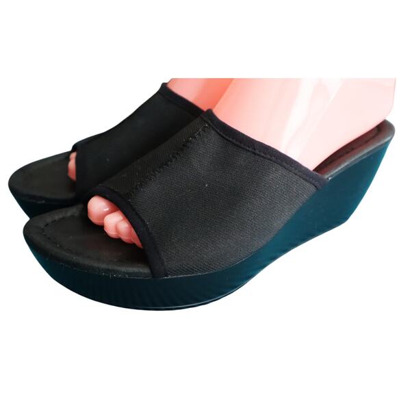Vintage Y2K Black Donald Pliner Slip on Wedge Sandals Elastic Stretchy Heel 6.5 - Picture 1 of 8